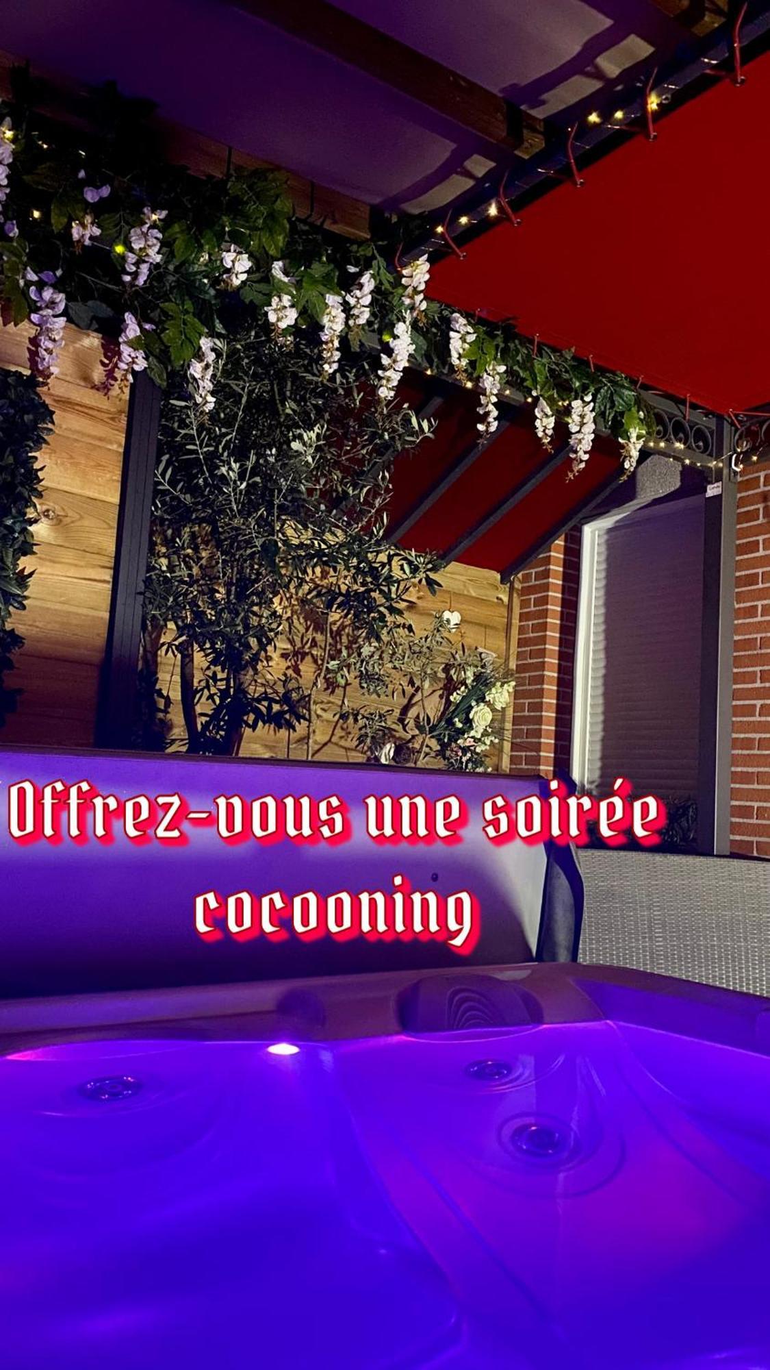 Un Petit Coin De Paradis Tolosa Esterno foto